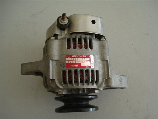 小松挖掘機配件