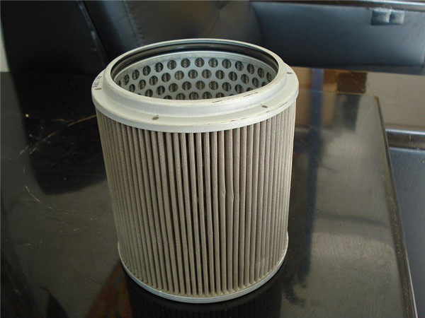 挖掘機保養(yǎng)配件